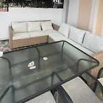 شقة Nies