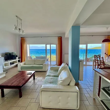 Apartament Nies Sourpi