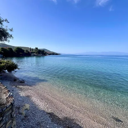 Apartament Nies Sourpi